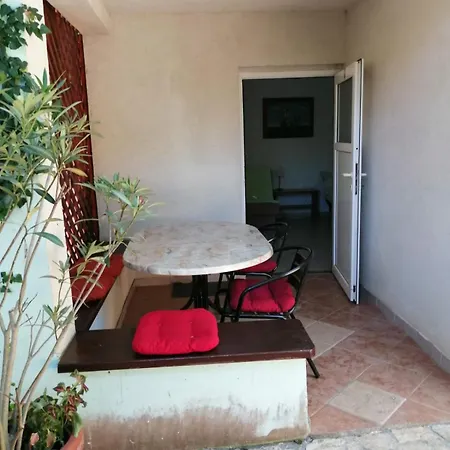 Beta - Apartment *